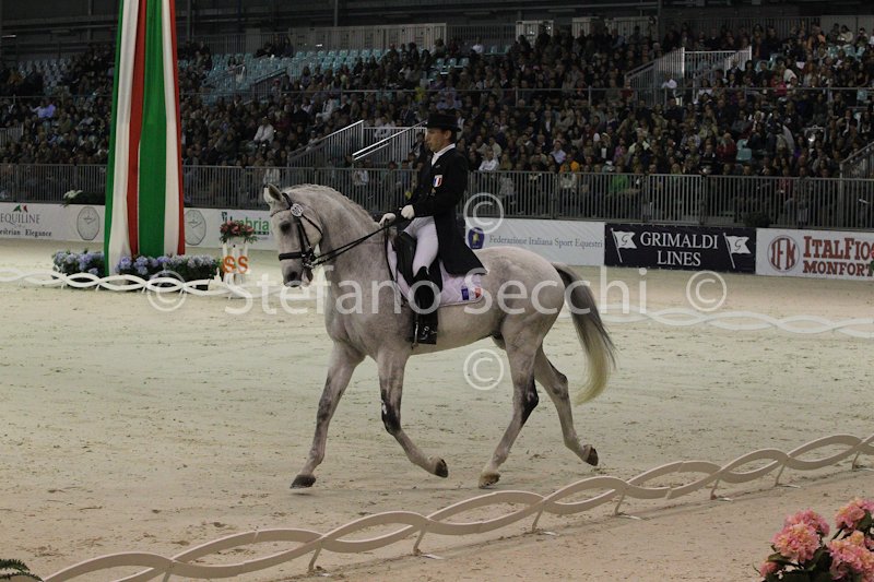 DUPERDU_PASSE PARTOUT_MILANO_2011_SS3_9604.jpg